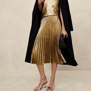 Banana Republic Gold Pleated Midi Skirt